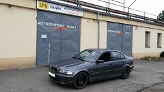 E46 330i