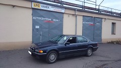 E38 728i