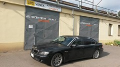 E65 745i